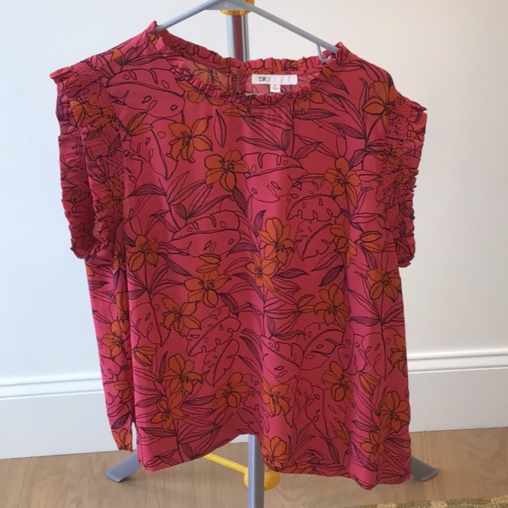 DR2 Pink Flutter Sleeve Ruffled Blouse